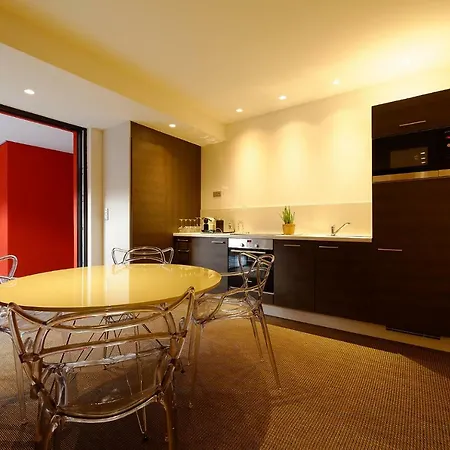 The One Apartment